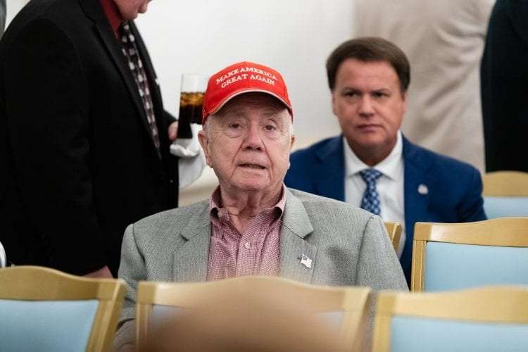 066_republicanmtg19